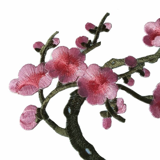 Утюг дизайна цветка выполненный на заказ на заплате вышивки заплат розовой